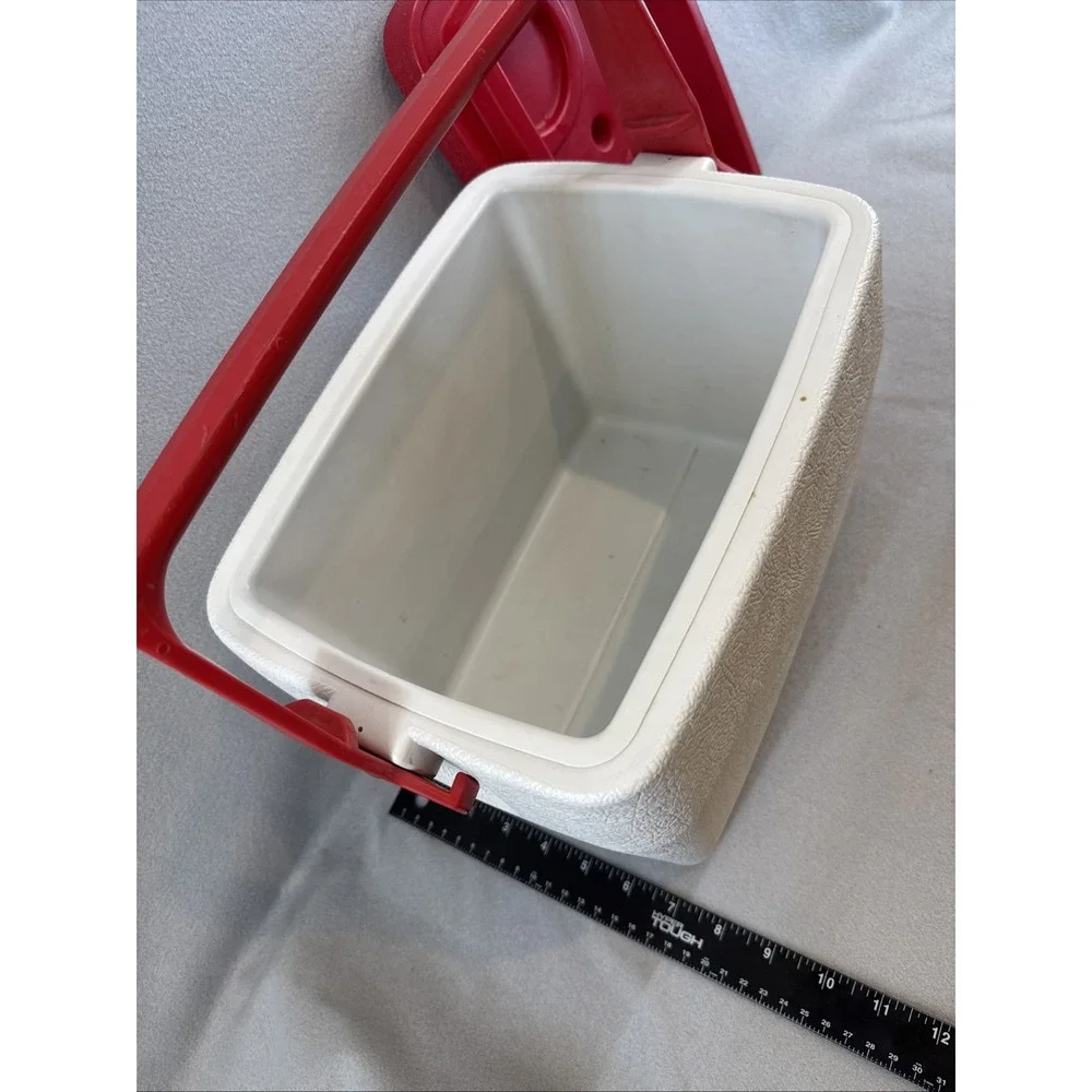 Coleman Peraonal 8 Cooler